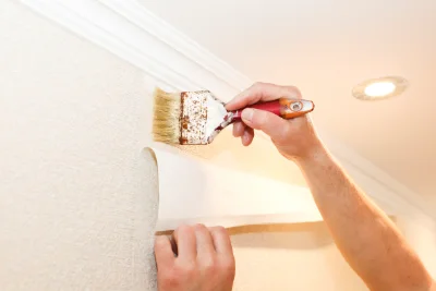 Pose de papier peint à Jambles — revêtements muraux et toiles de verre
